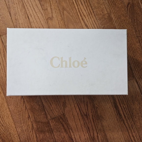 Chloé Ivy Sneaker size 5 w/box - Picture 8 of 8